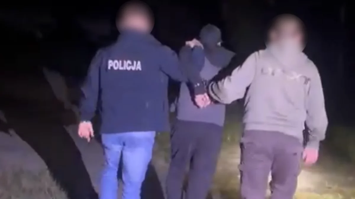 Ukrywał się przez dwie dekady. Poszukiwany 6 listami gończymi wpadł pod Piotrkowem
